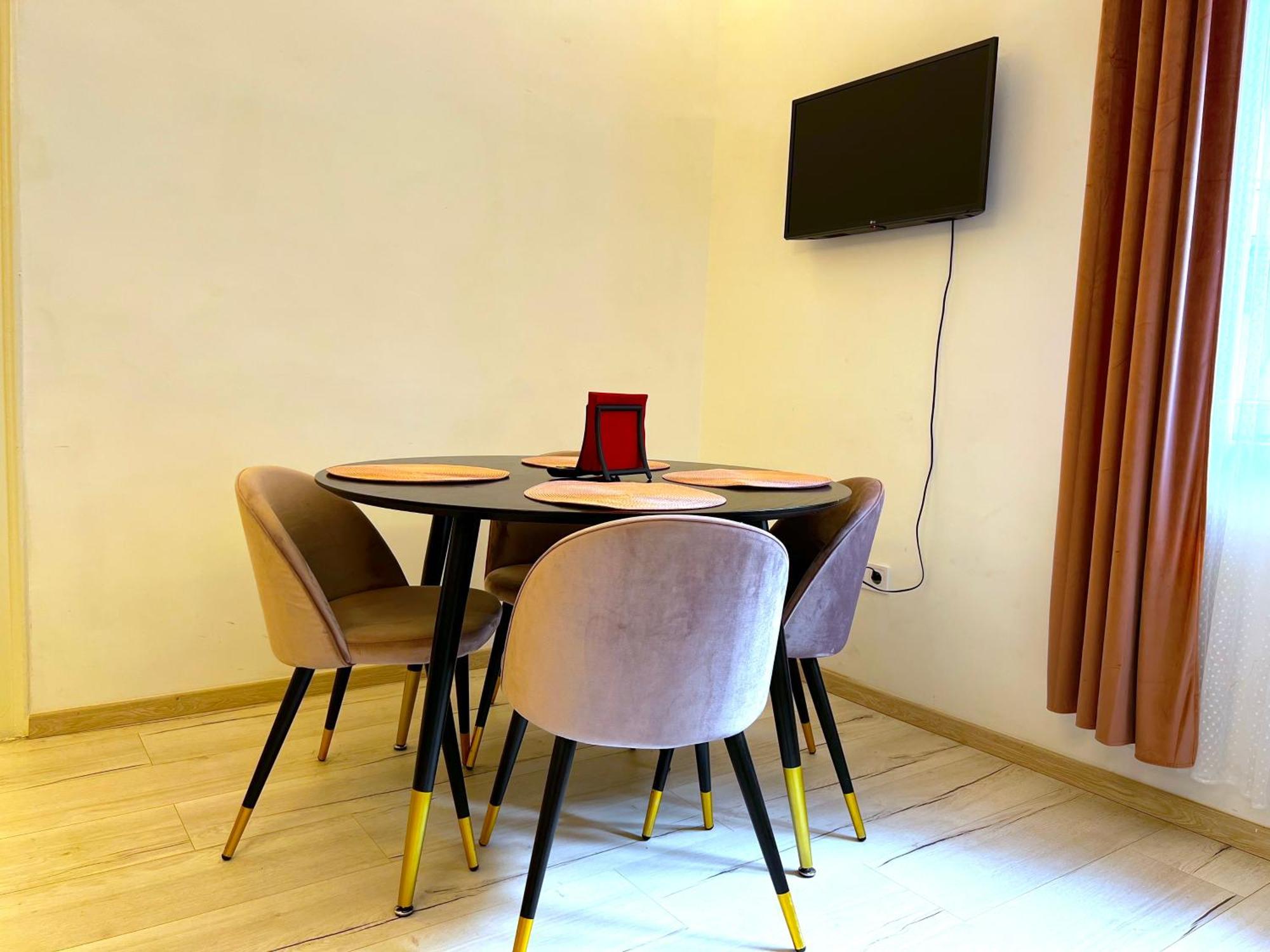 N24 Apartments By Small Home Budapest Extérieur photo